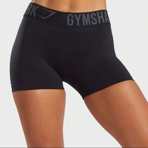 Gymshark Fit Shorts, Black, size small